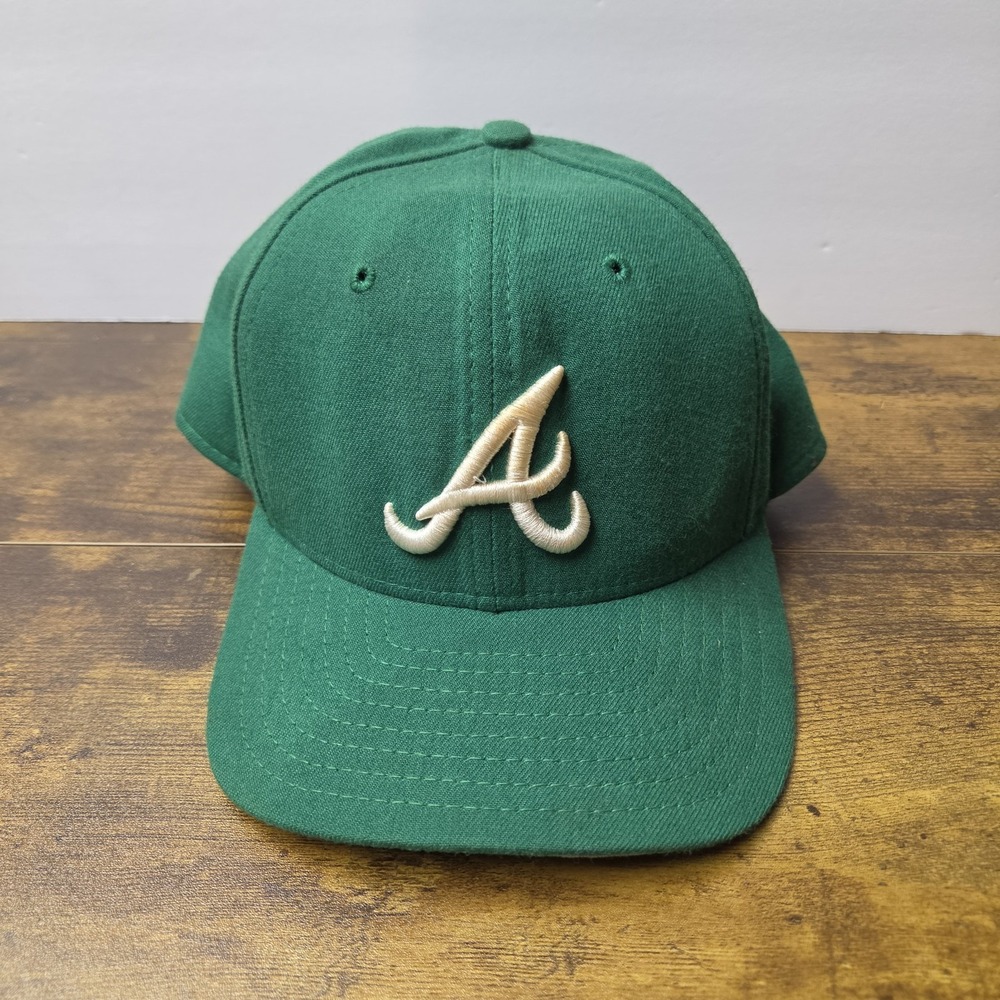 Vintage Atlanta Braves New Era Snapback Hat Green Raised Script A Logo USA Made